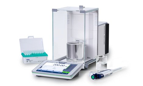 Pipette Testing with Analytical and Micro Balances